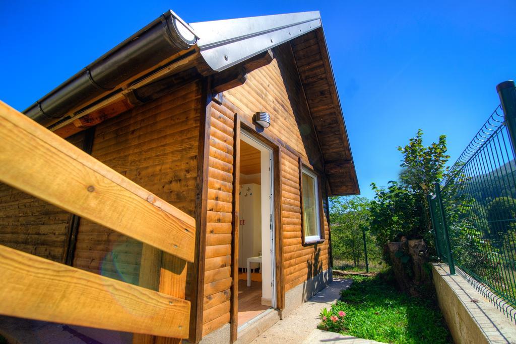 Dobra Hisa Zdravja Cicarija Hotel Golac Exterior foto